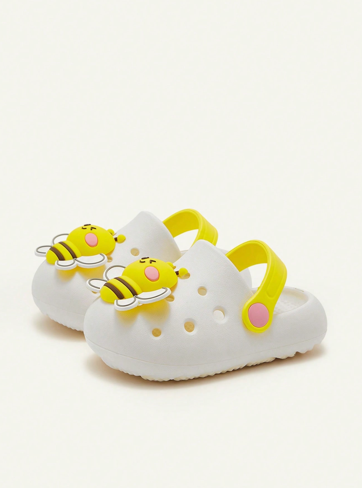 Zapatitos tipo Crocs Abejita 🐝