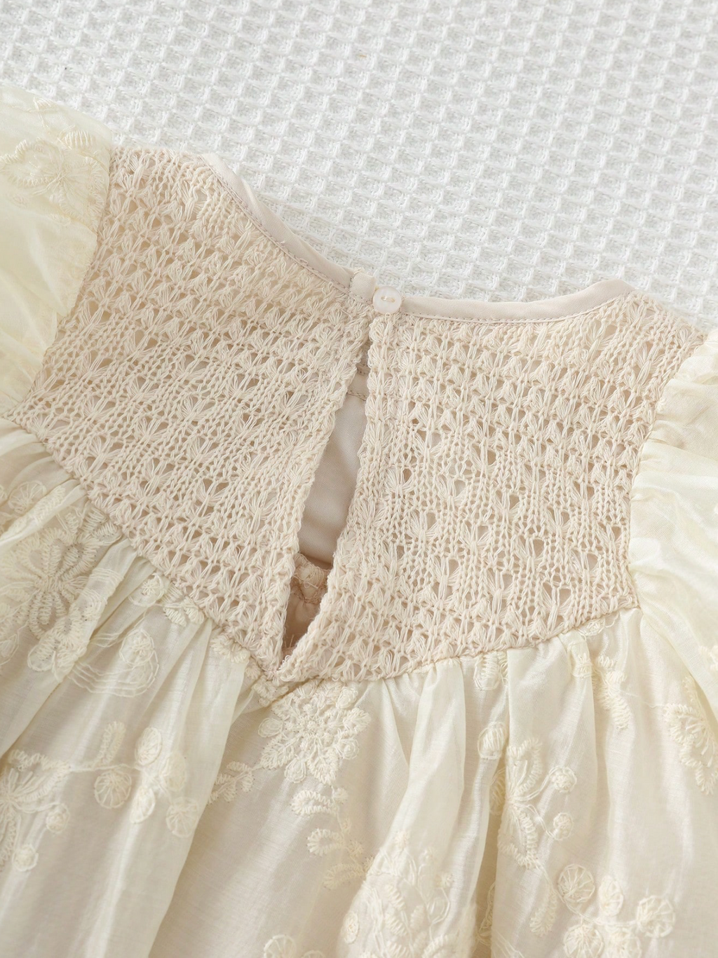 Vestido CreamFlower 🤍