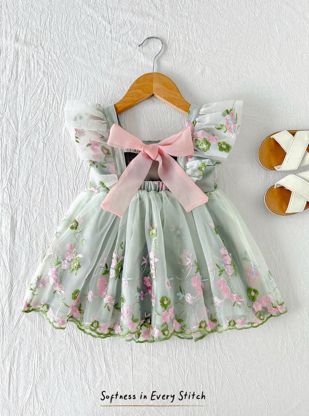 Vestido Camila Bordado 🌸