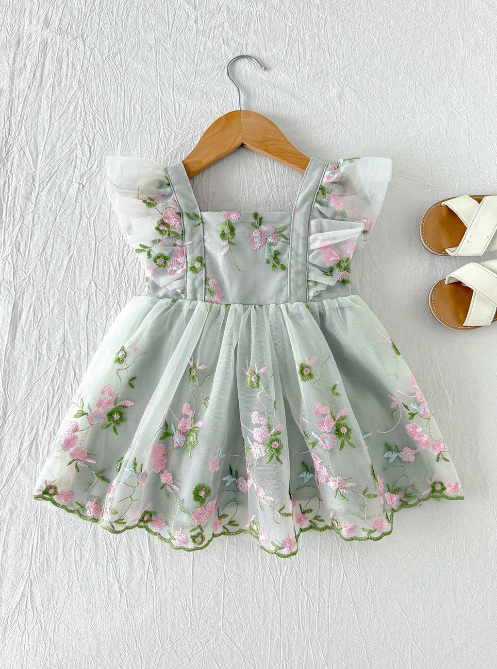 Vestido Camila Bordado 🌸