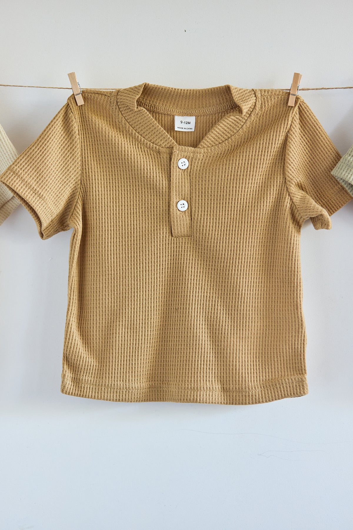 Camisas Básicas Camel 🐪