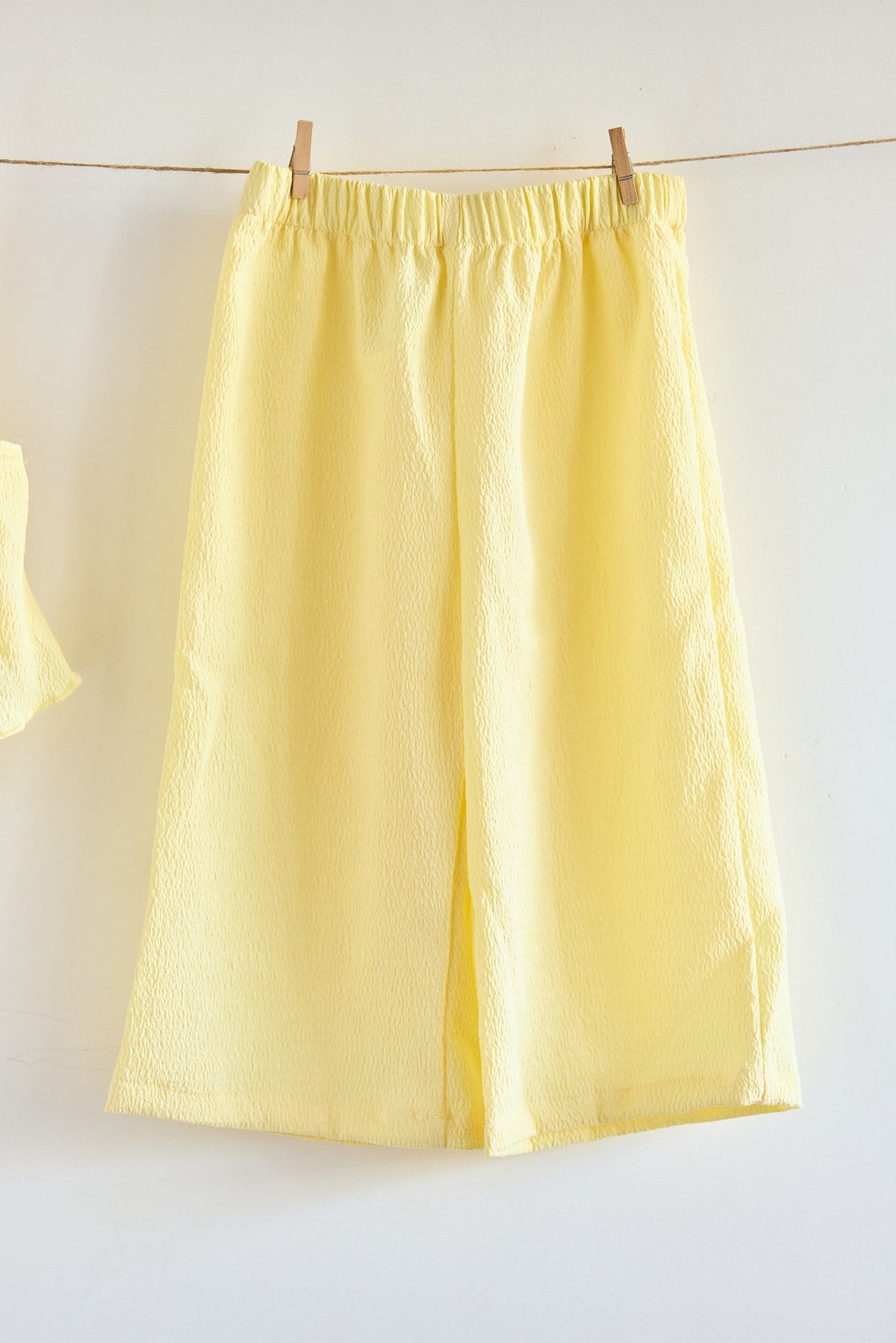 Set Spring Amarillo 🌻