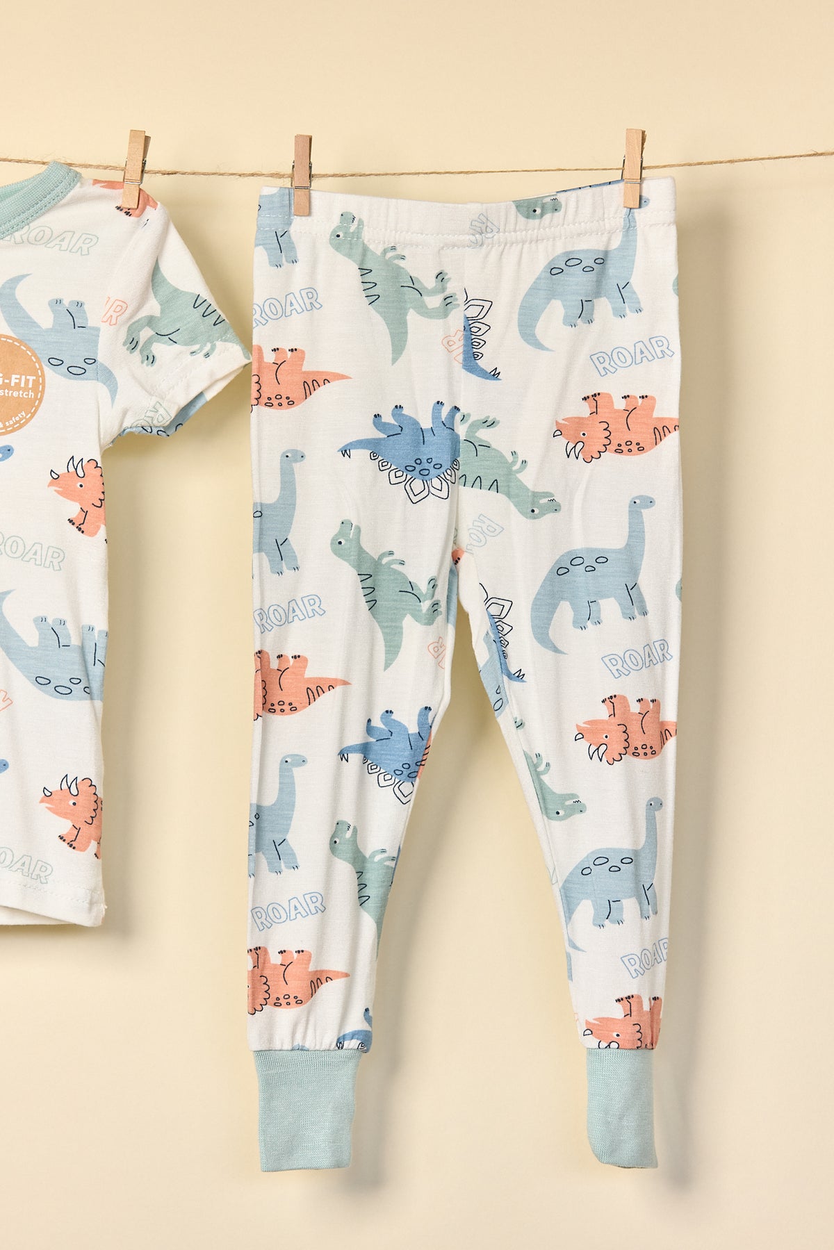 Pijama Dinosaurios Dos Piezas Bebe