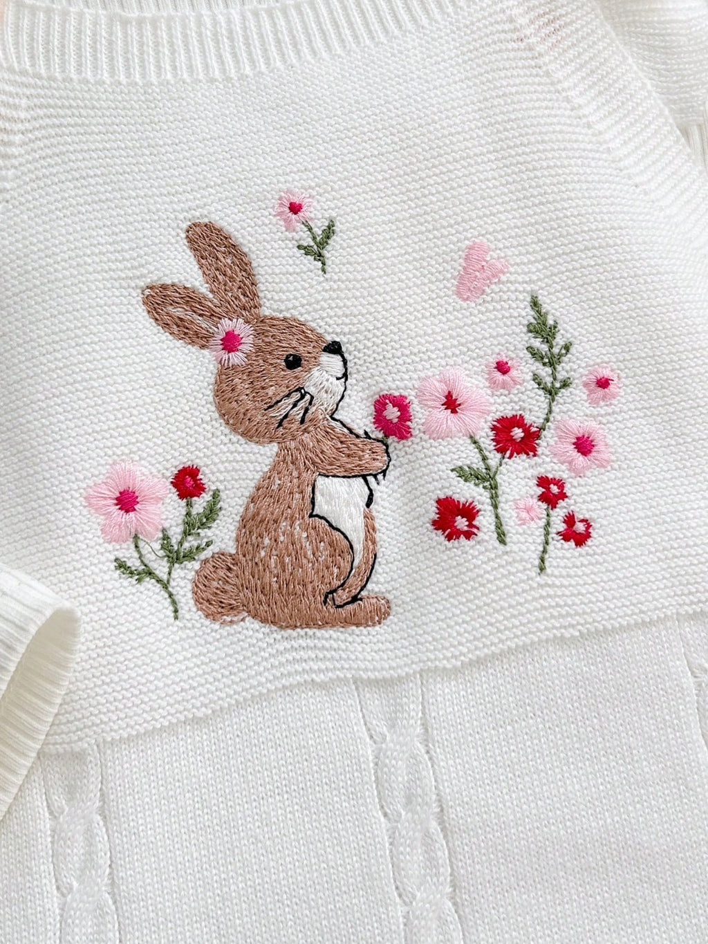 Overol Tejido Conejito y Flores 🌺 🐰